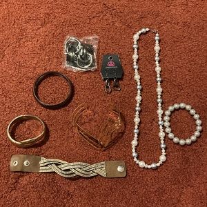 Unlisted Estate jewelry game, preloved